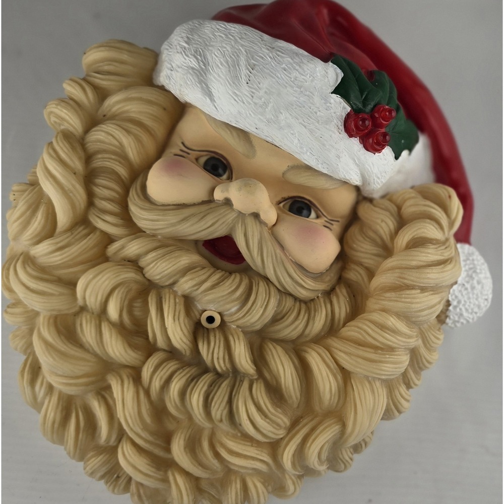 Vintage Santa Face 1990's Talking Musical Claus Motion Activated Works #420